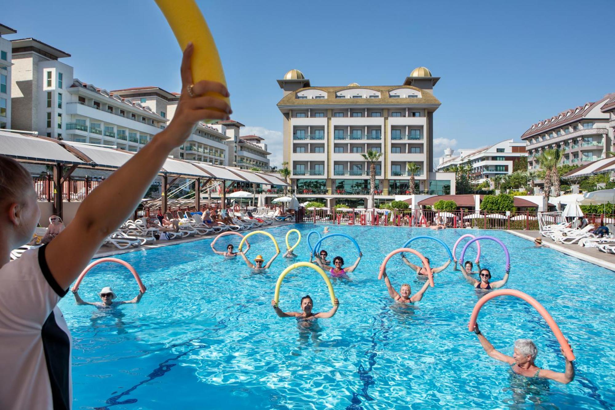 Resort Aydinbey King's Palace & 5*